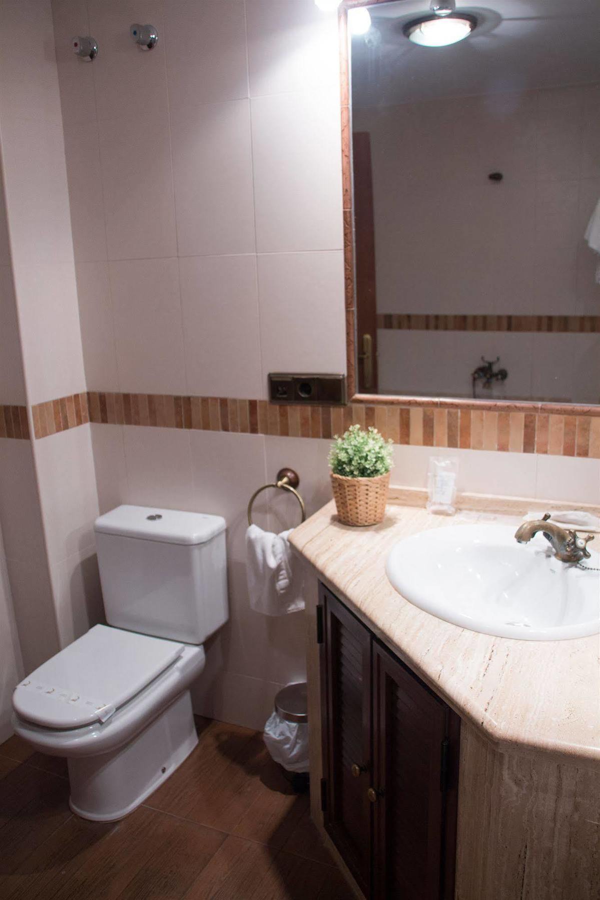 Hotel Maria Посадас Екстериор снимка